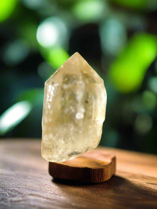 Citrine natural point