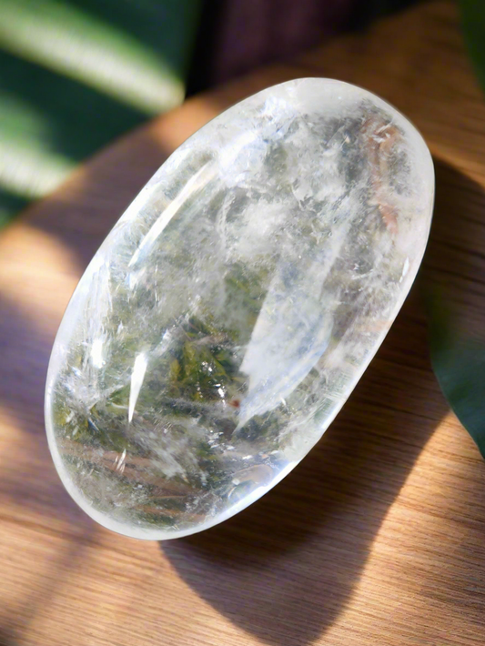 Large Clear Quartz gallet